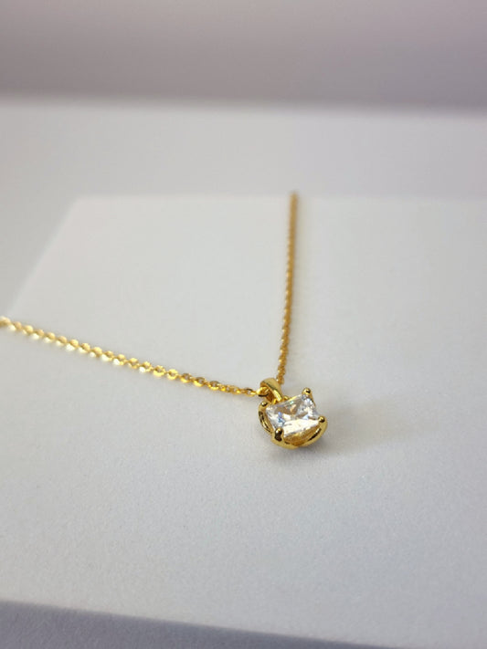 Zircon Single Drop Necklace